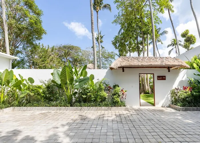 Villa Lumahi Dua, Luxury 1Br Private Villa With Pool, Walking Distance To Seseh Beach Canggu 
